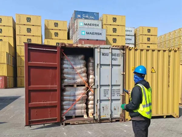 The company successfully completed the order of 200 tons of amino acid powder and efficiently delivered it to the port for packing